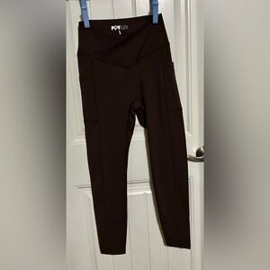 POPFLEX Crisscross Hourglass® Legging with Pockets - Dark Brown